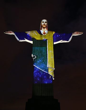 [30_MVG_RIO_cristo.jpg]
