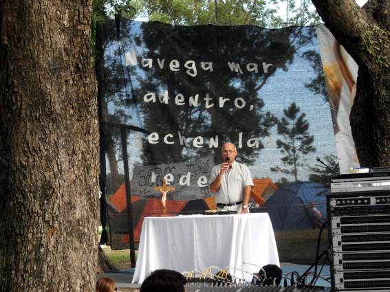 [Acampada+2.JPG]