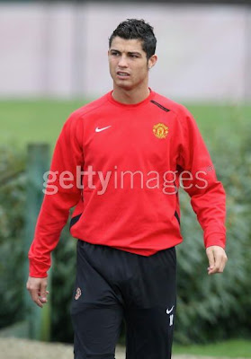 Ronaldo World Cristiano Ronaldo I Hate Smoking I Don T Drink And I M Not A Big Spender