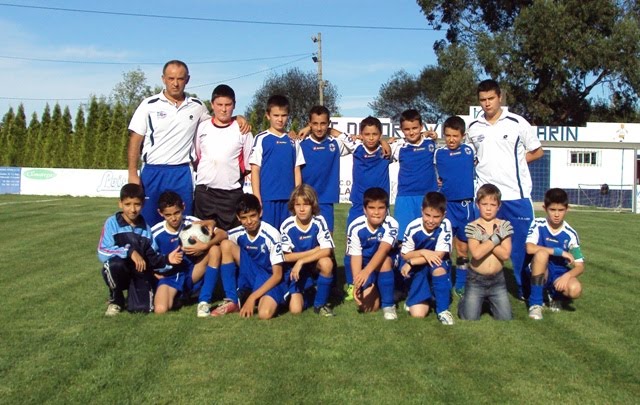 C. D.  LARIN  ALEVIN  2009 - 2010