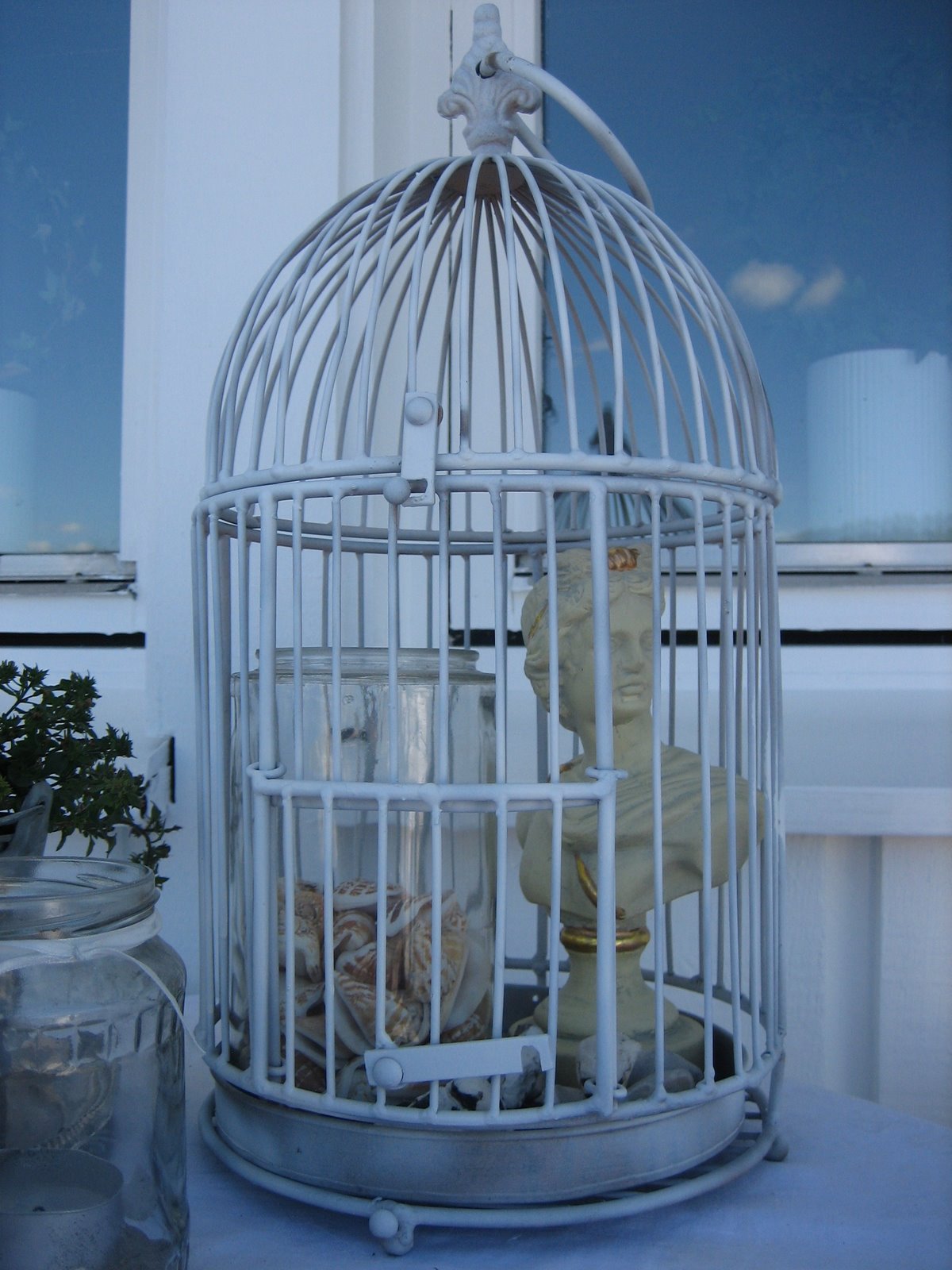 [balkongen..nymålat+hus+013.jpg]