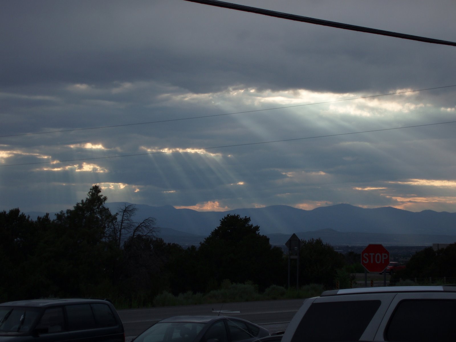 [Sunset+on+Harry's+Roadhouse.JPG]