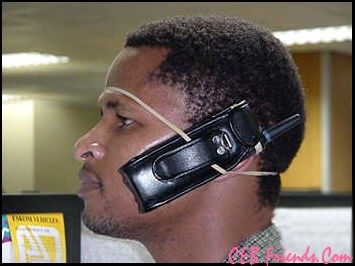[33el_hands_free_dominicano.jpg]