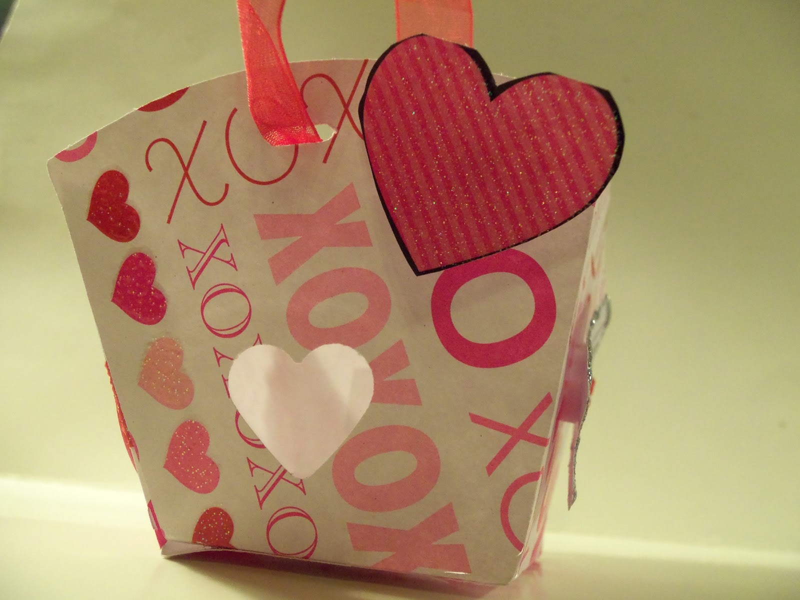 DoubleClick - AKA Abusybee: Valentine's Day Treat Box using Tags Bags