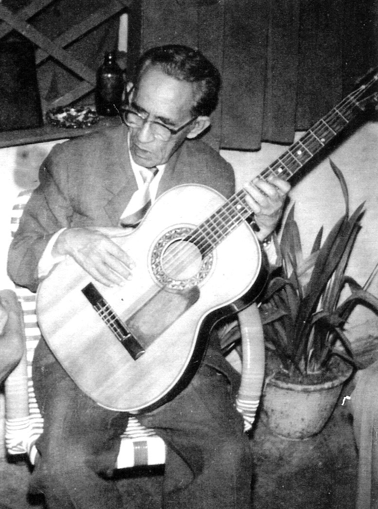 [vovô+mariano.jpg]