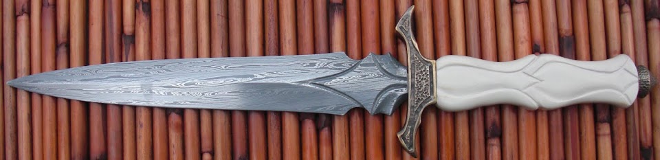 Damascus Dagger