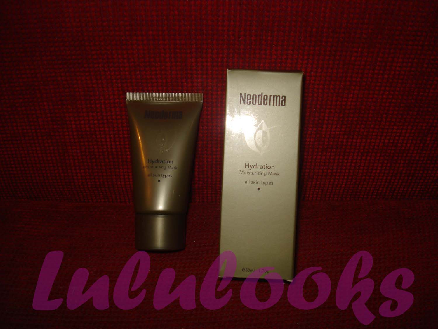 [Moisturing+Mask+Neoderma.jpg]