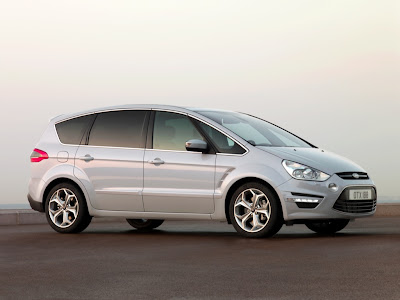 ford s max 2011. 2011 Ford S-MAX Side View