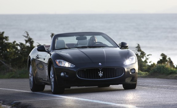 2011 Maserati GranTurismo Convertible Front View