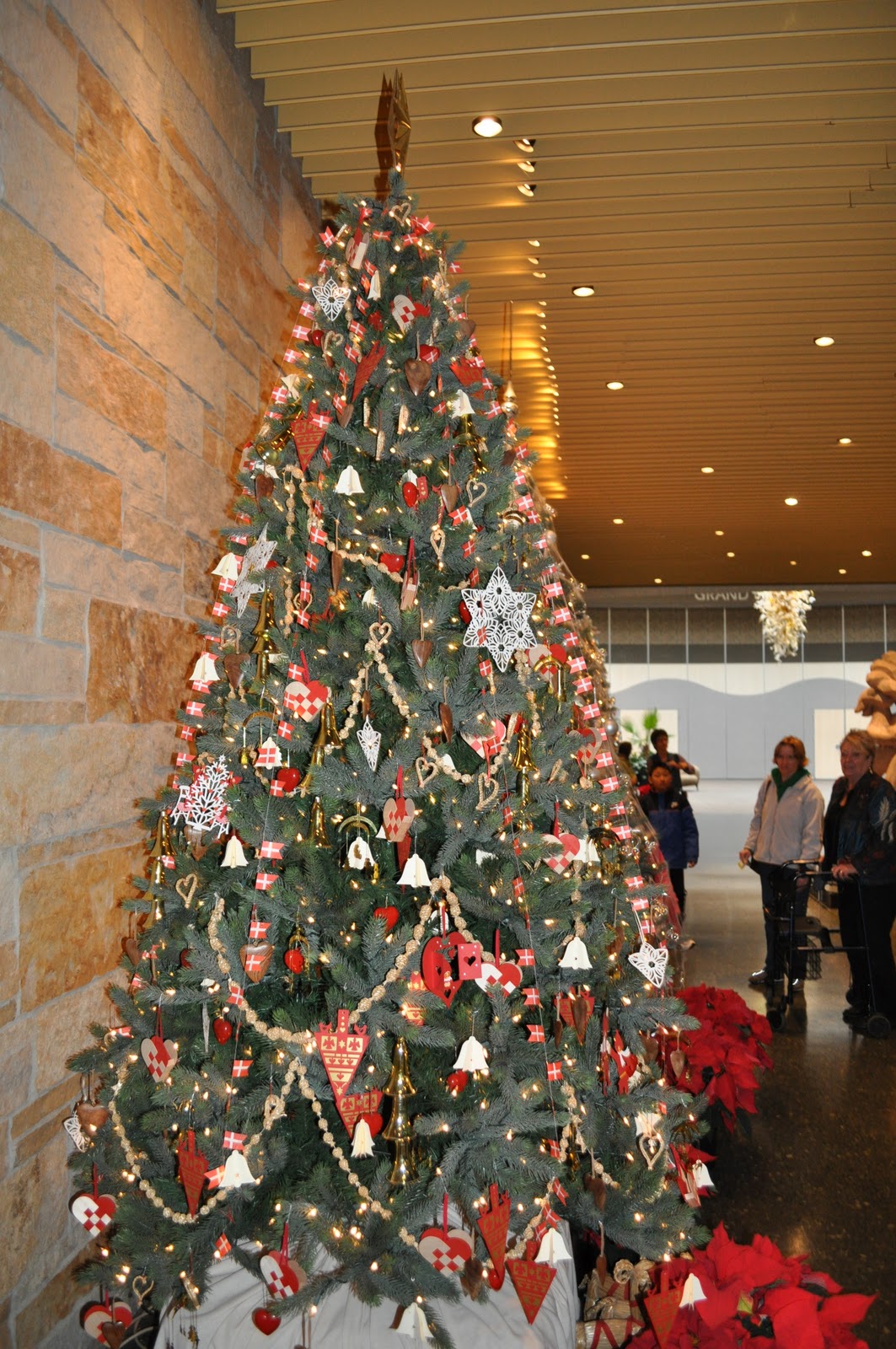 Michigan Cottage Cook CHRISTMAS TREES FROM DENMARK AND BELIZEITALIAN