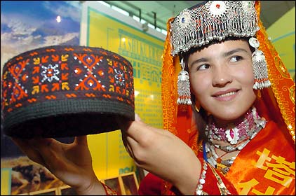 [etnia+tajik.jpg]