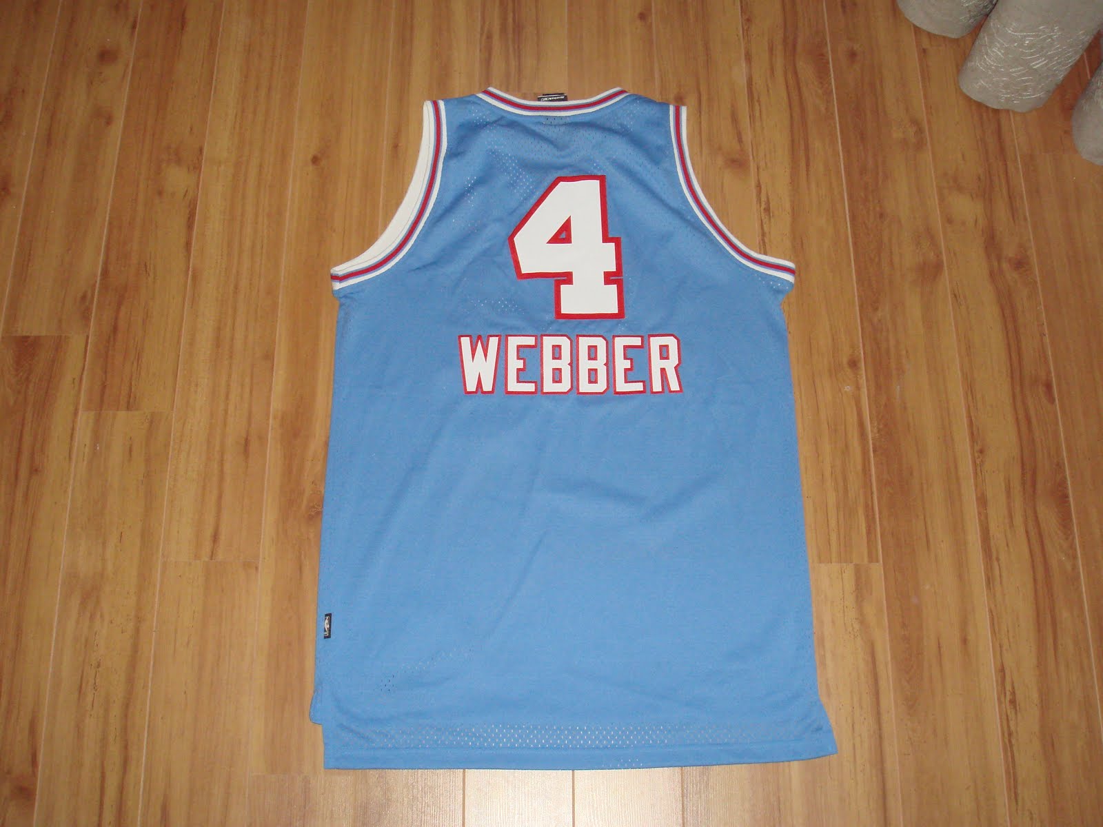 [Sacremento+Kings_arka.JPG]