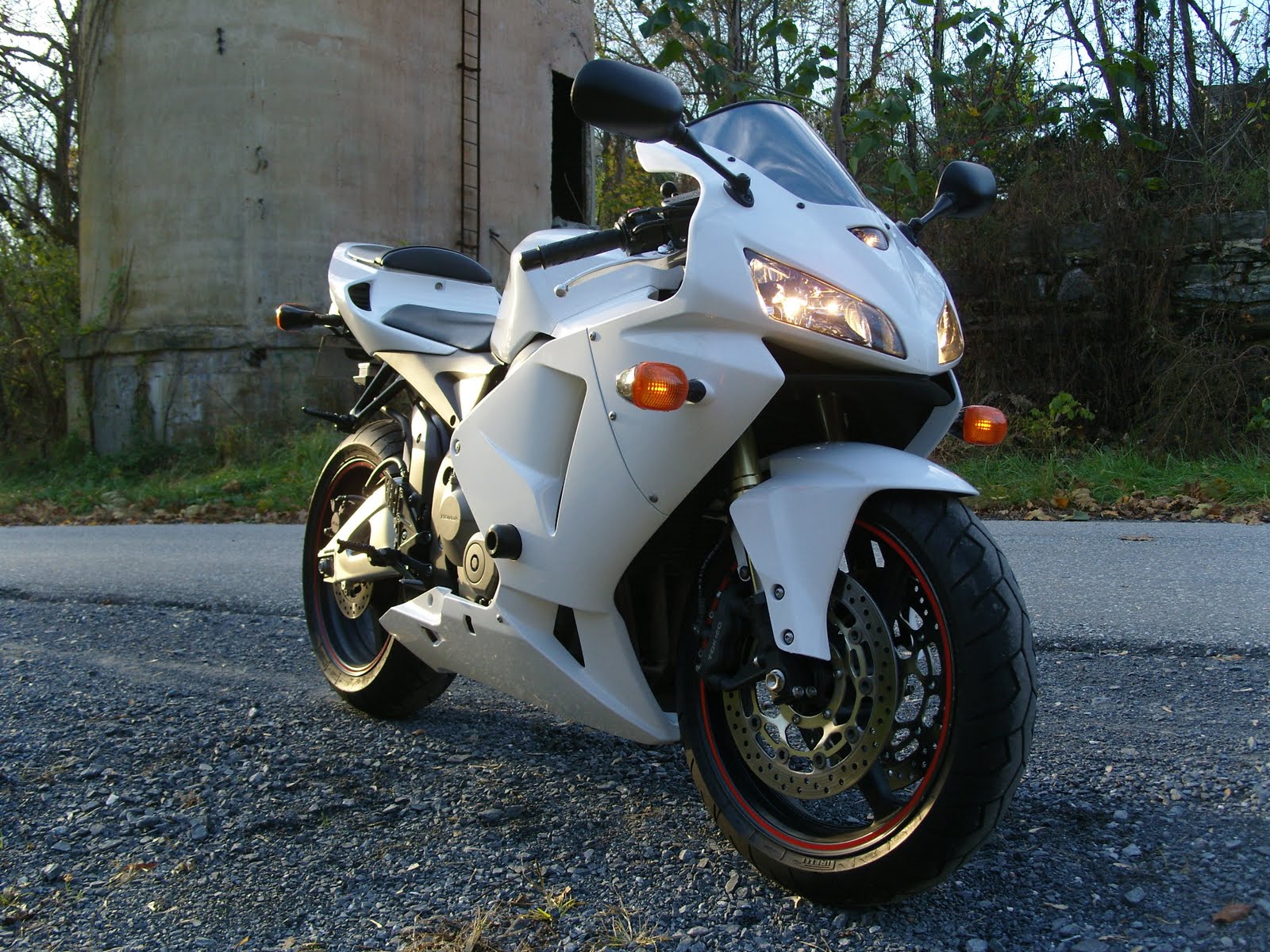 Cbr White