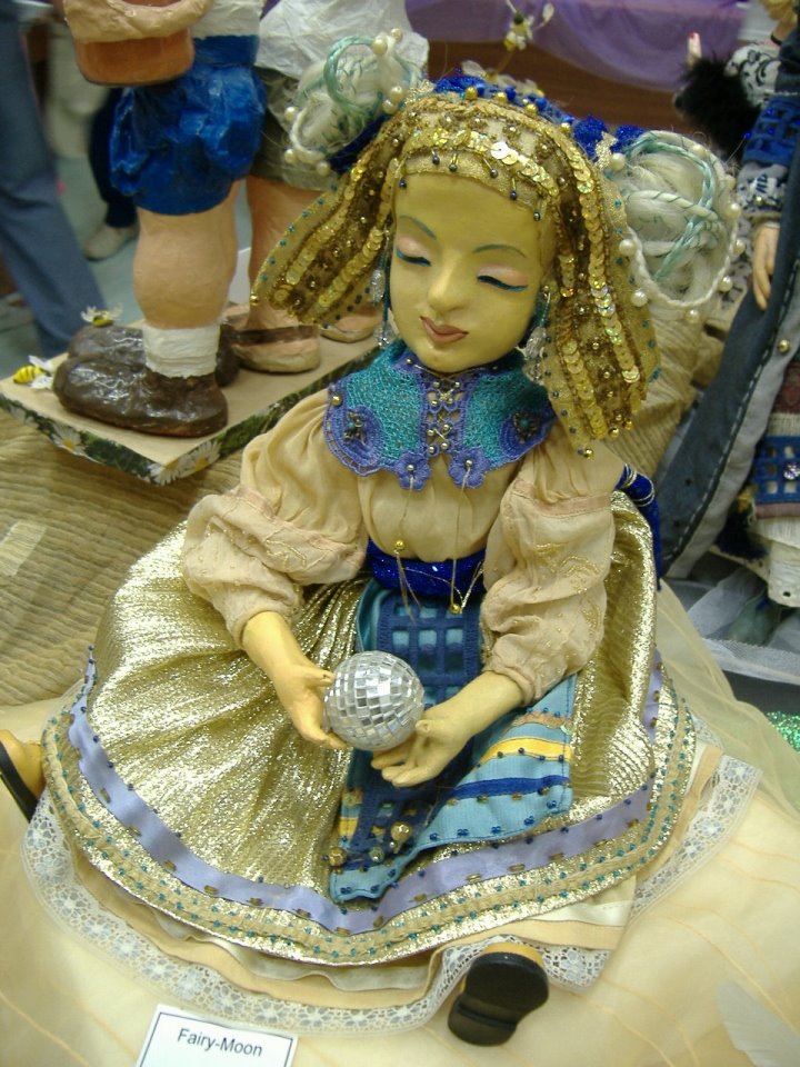 [Doll200829.JPG]