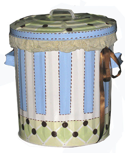 Nursery Laundry Hamper with Cloth Liner