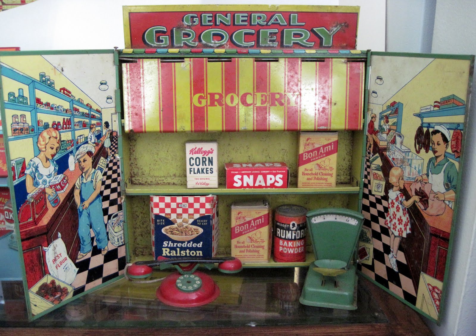 Tracy's Toys (and Some Other Stuff) Old Dollhouse Grocery Shops