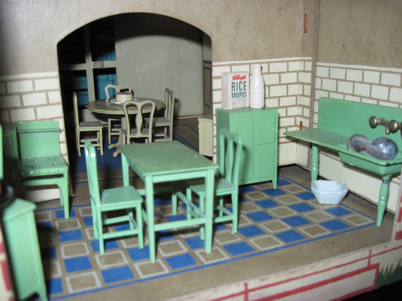 tootsie toy metal dollhouse furniture