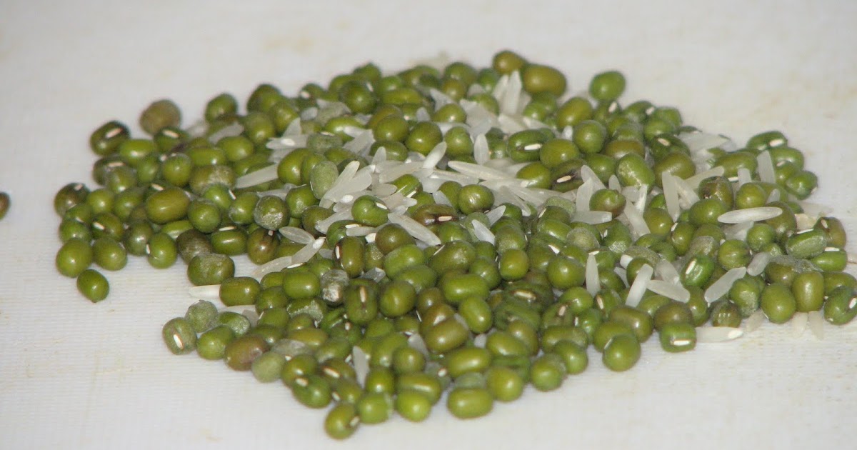 Upma Pesarattu (Upma with Green Gram Dosa) Indian Food Recipes