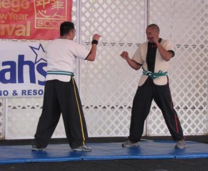 [AIMG_2163.JPG]
