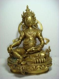 พระจัมปาลา ด้านหน้า