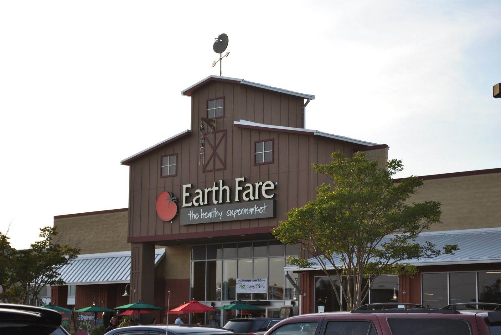 The Chronicles of Nat Earth Fare Huntsville's Newest Grocery Store
