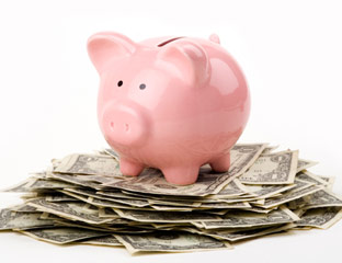 piggy-bank-on-money-md1.jpg