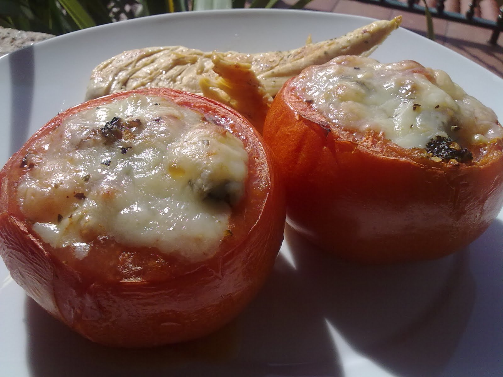 [tomates+rellenos.jpg]