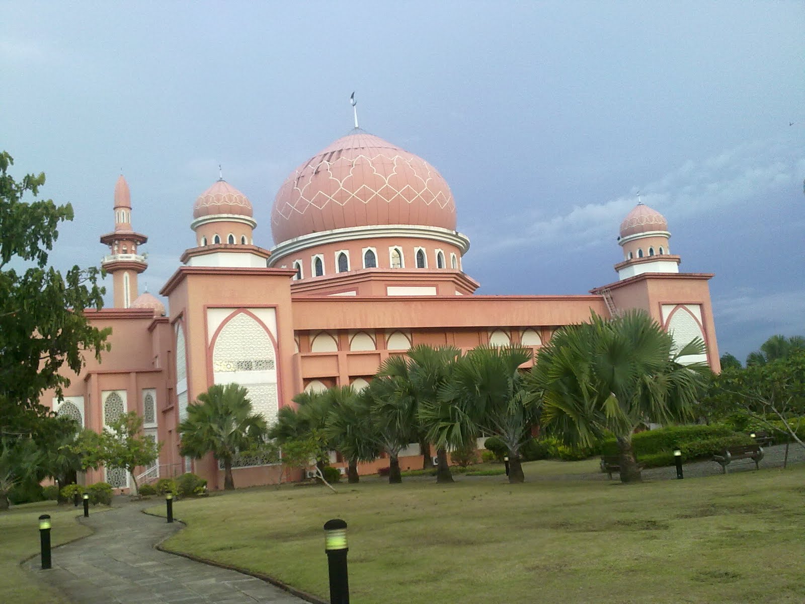 Masjid Ums