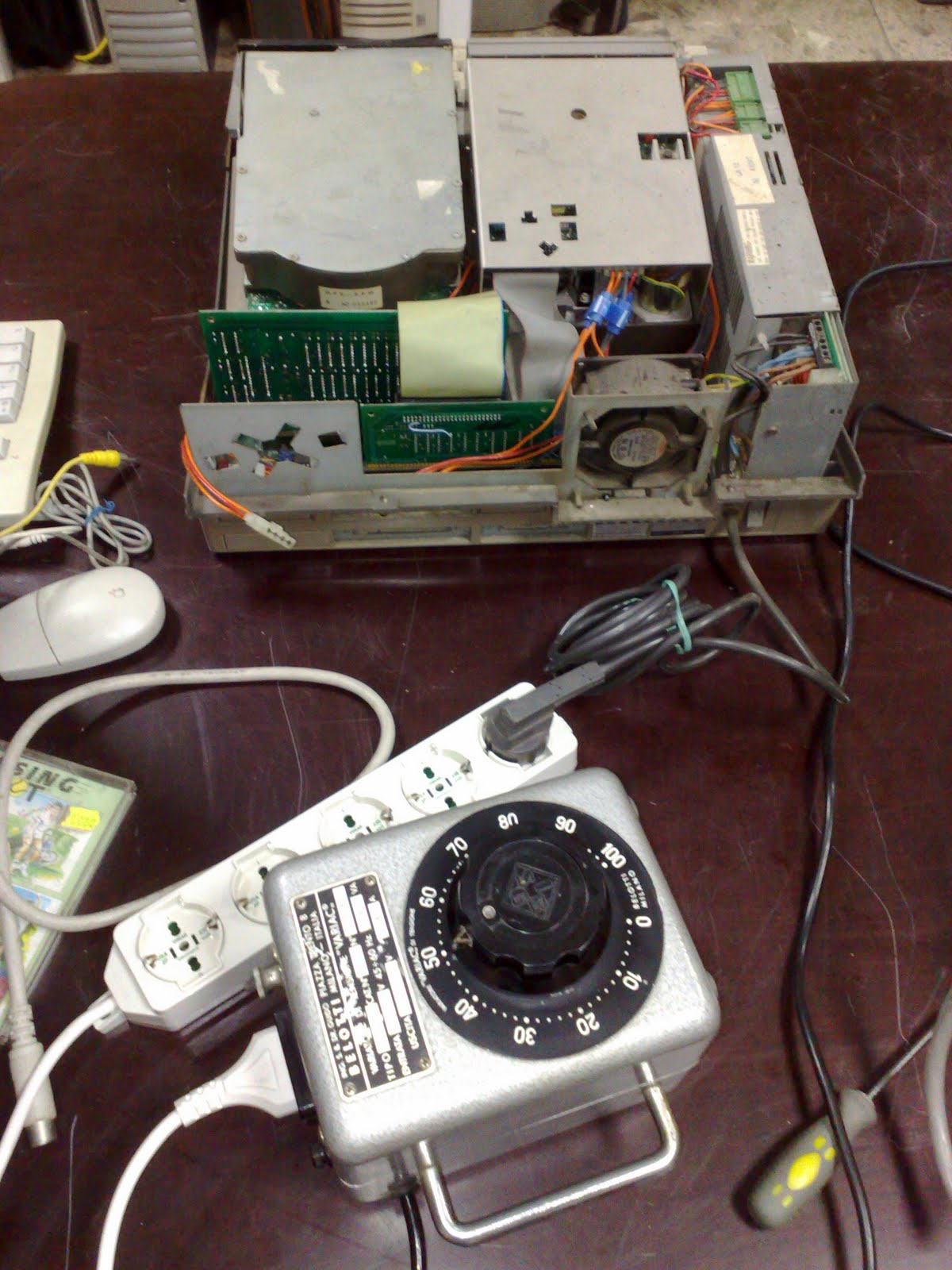 [Olivetti+M20+e+Variac.jpg]