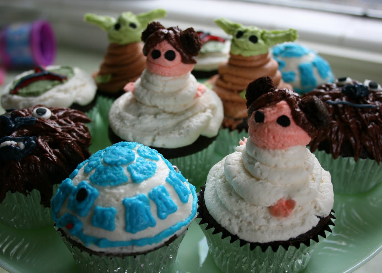Stuffed Cakes Star Wars Cupcakes Stuffed Cakes Star Wars Cupcakes