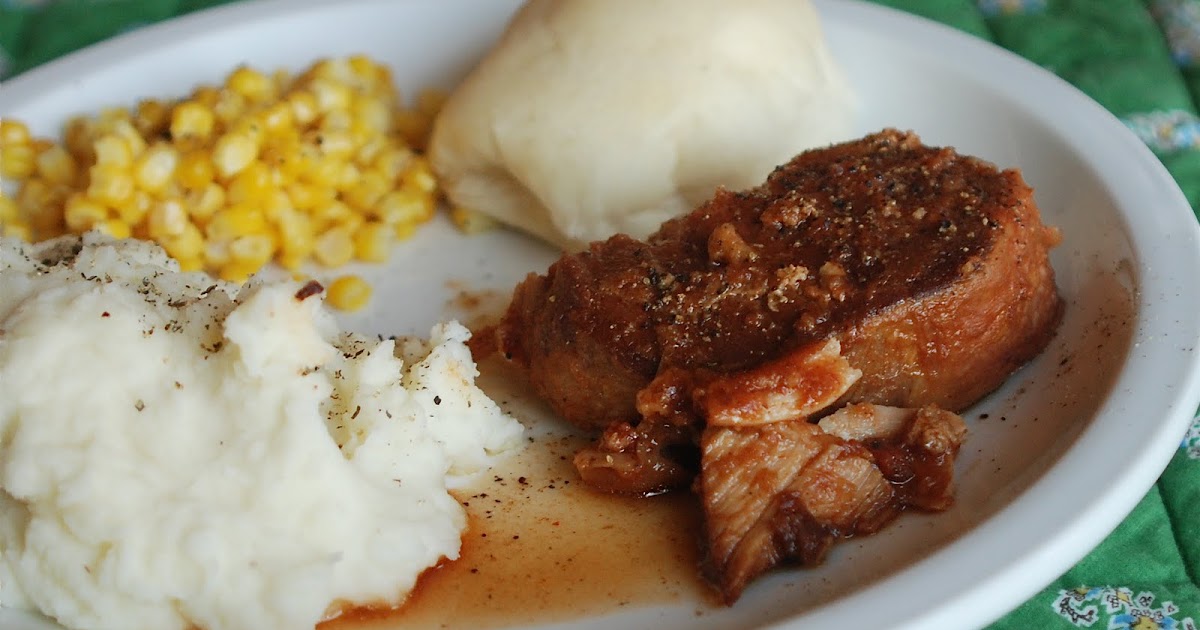 Frosted bake shop Applesauce Pork Chops