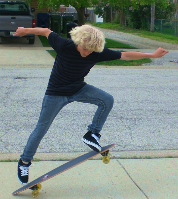 JOSH SKATES