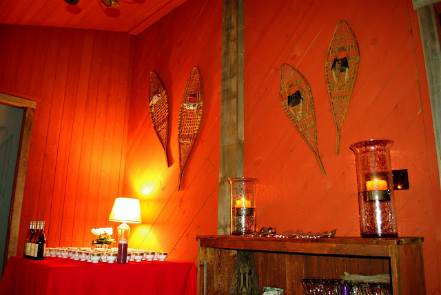 Party Resources: Party Details: Christmas Party in Our Barn