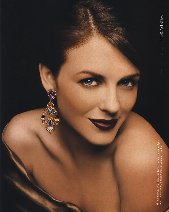 Fashion: [Female Celebrity Portraits] Model: Elizabeth Hurley