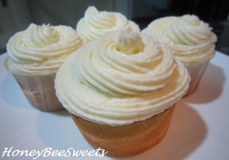 Honey Bee Sweets Elvis Presley's Whipping Cream Pound Cake