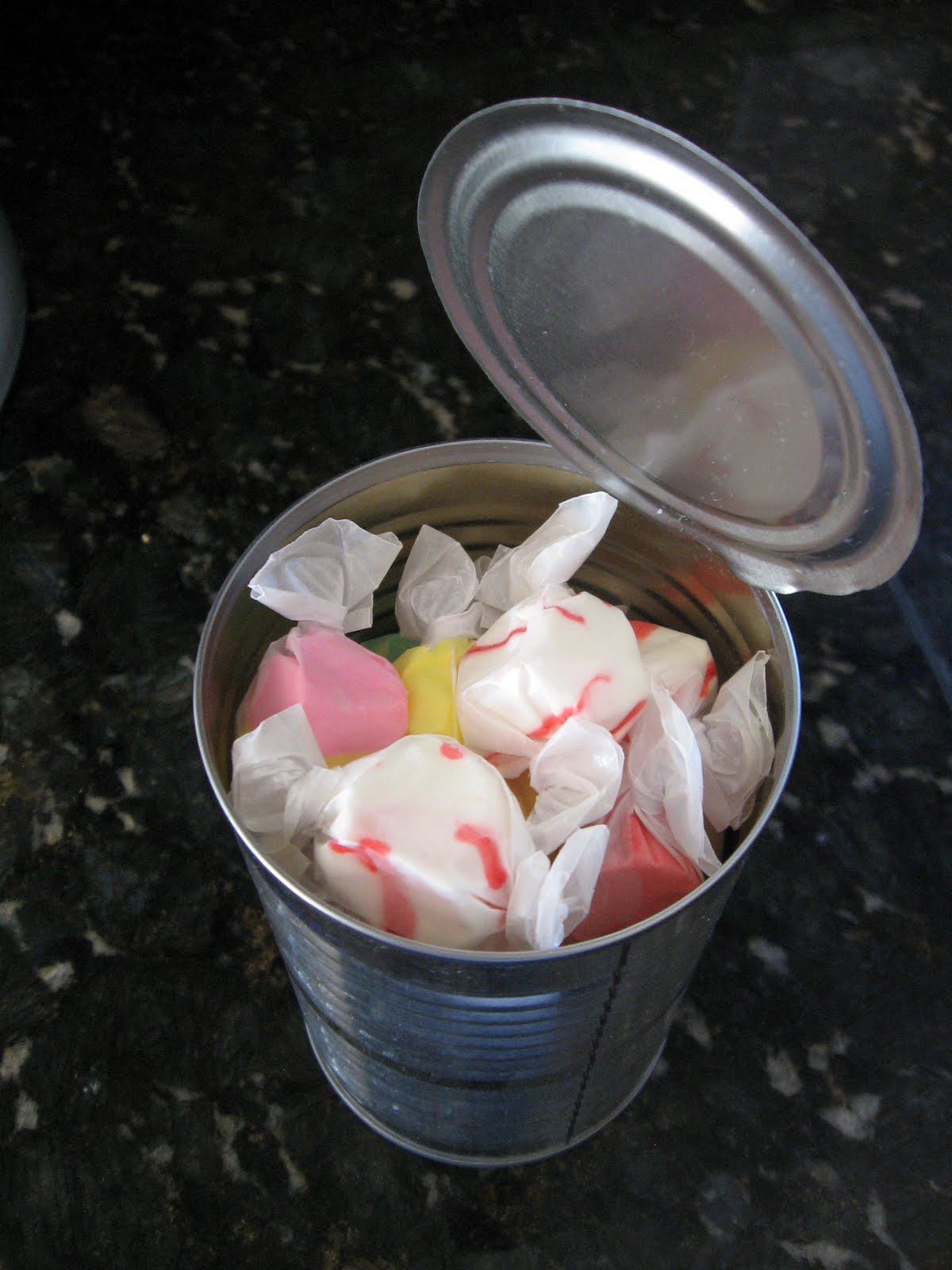 Christmas Pop Top Cans Blue Cricket Design