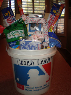 baseball coaches coach gift gifts softball unique team livin patino diy personalized sports bucket end basket mom thank girlfriend snacks