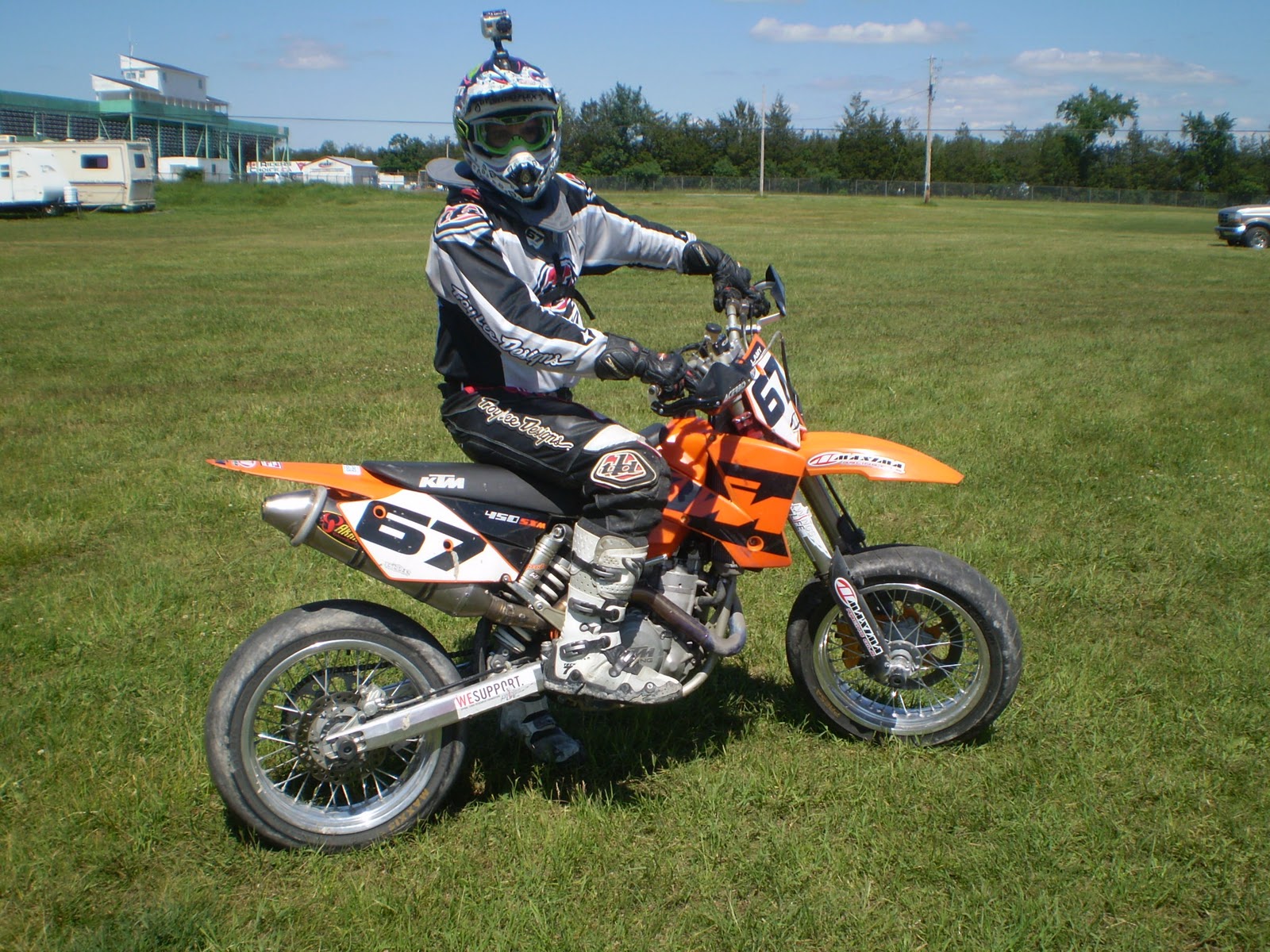 Supermoto Jump