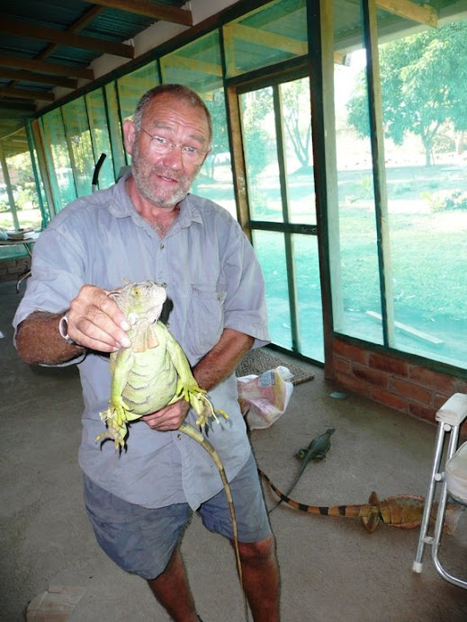 Pat with iguana