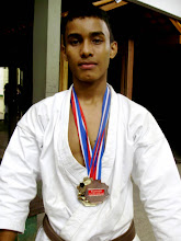 Sidney - Campeão paraense 2009 em Kata e En bu e 3º em Kumite