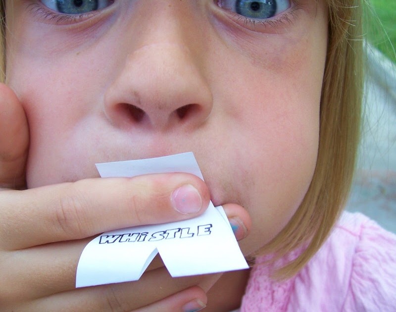 WhiMSy love Paper Whistle Tutorial