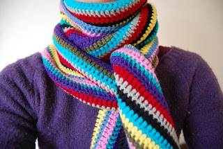 How to Crochet a Horizontal Striped Scarf | eHow.com