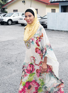 Aida khalida muda