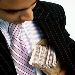أولاد صابر: مقبرة اطارات الدولة homme argent tres jolie.bmp