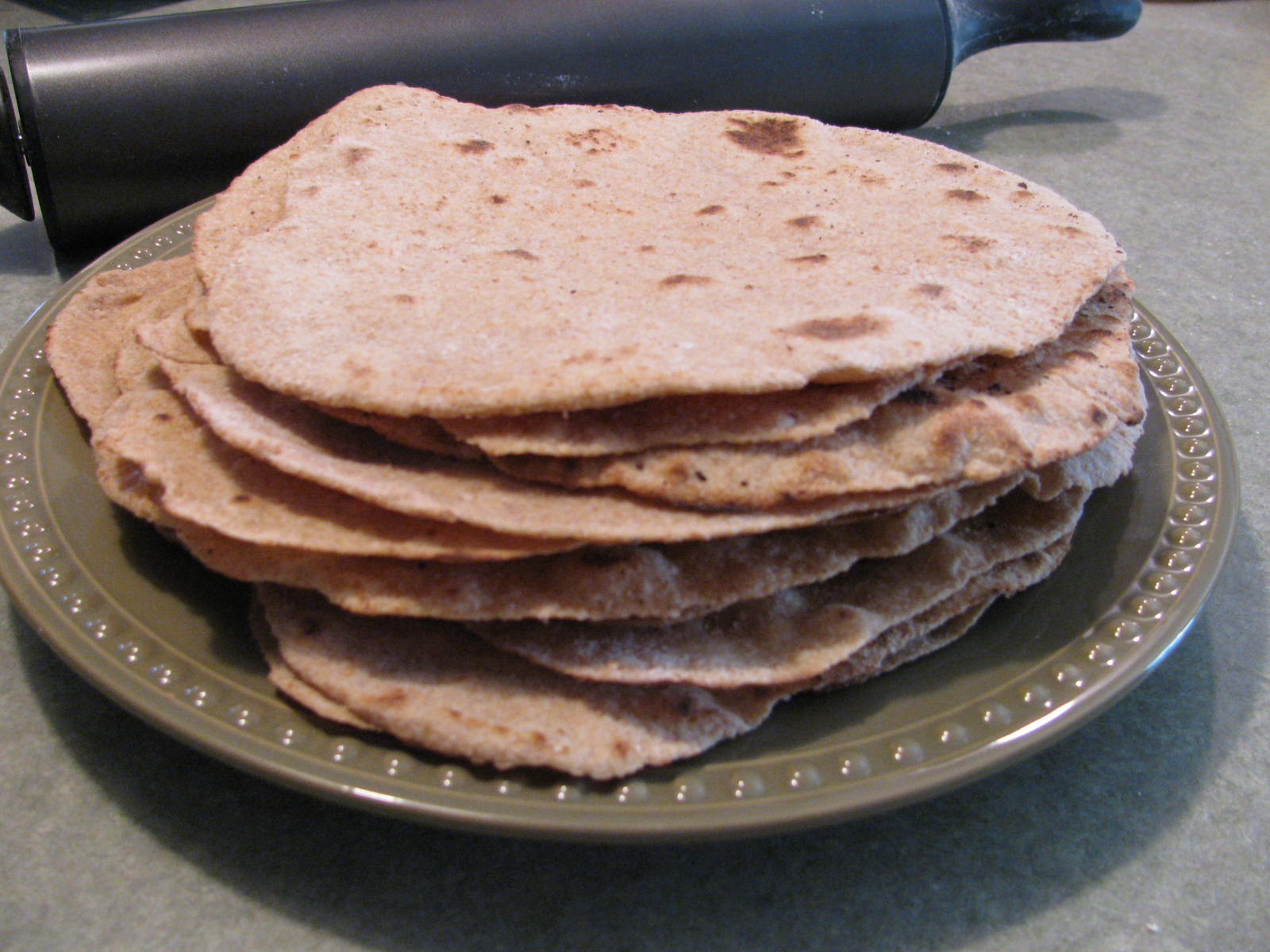 Carlisle Cooks Whole Wheat Tortillas and Apple Salsa with Cinnamon Chips