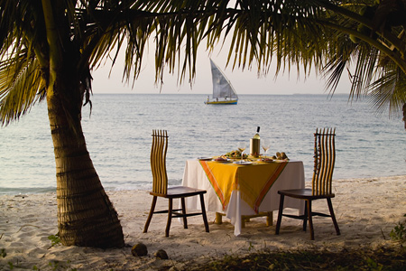 [ilha+de+bazaruto+-+refeições+na+praia.jpg]