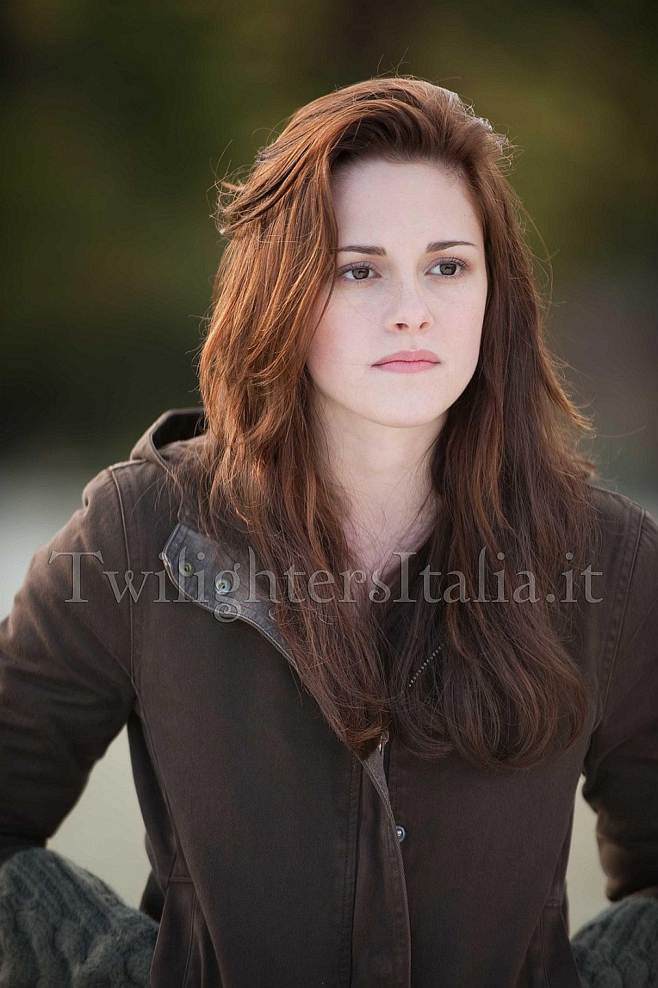 kristen stewart twilight stills kristen stewart twilight stills