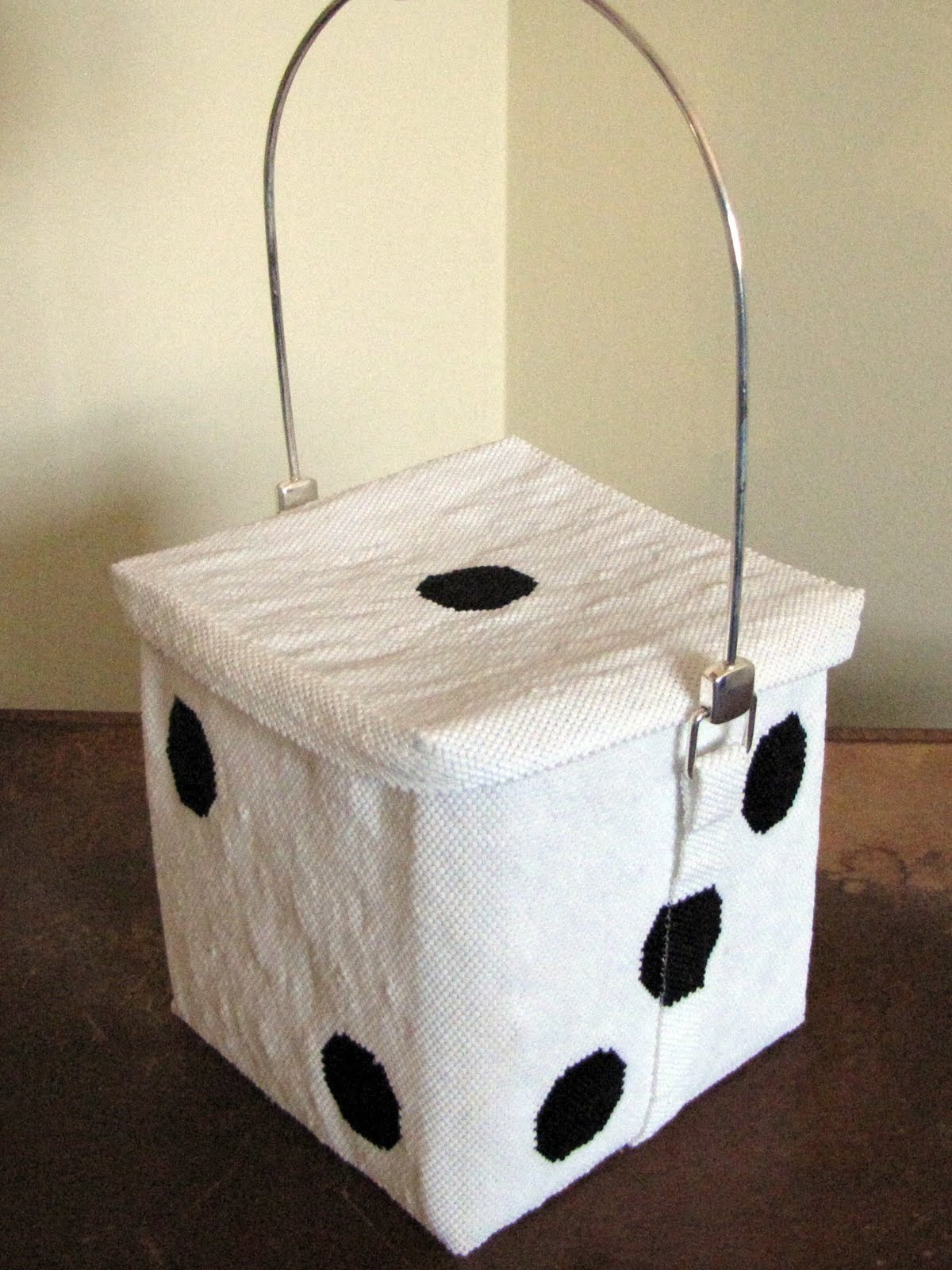 Dice Purse