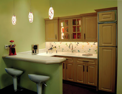 Kitchen Countertop Stools on Kitchen Cabinets Green Walls White Countertops And Swivel Bar Stools