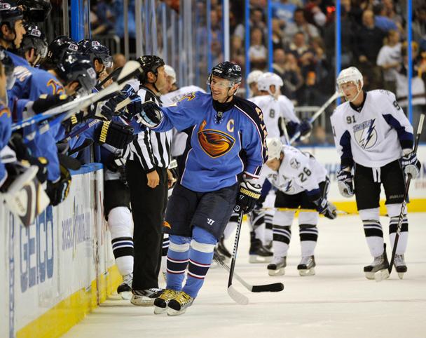 [015757_Lightning_Th_272470c.jpg]